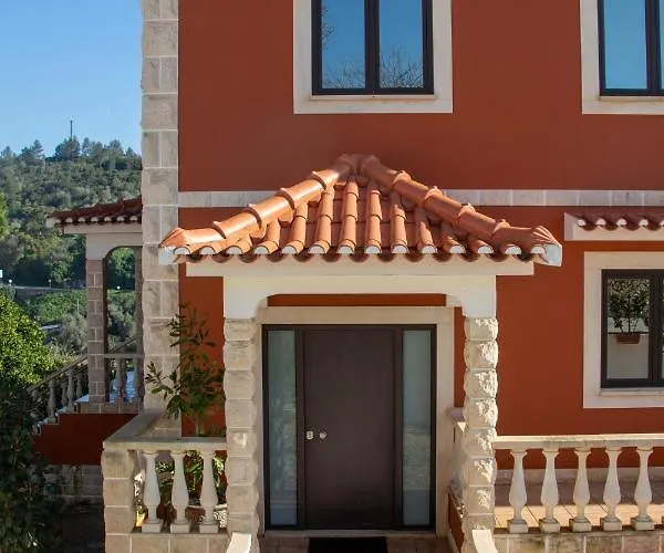 Casa de hóspedes High